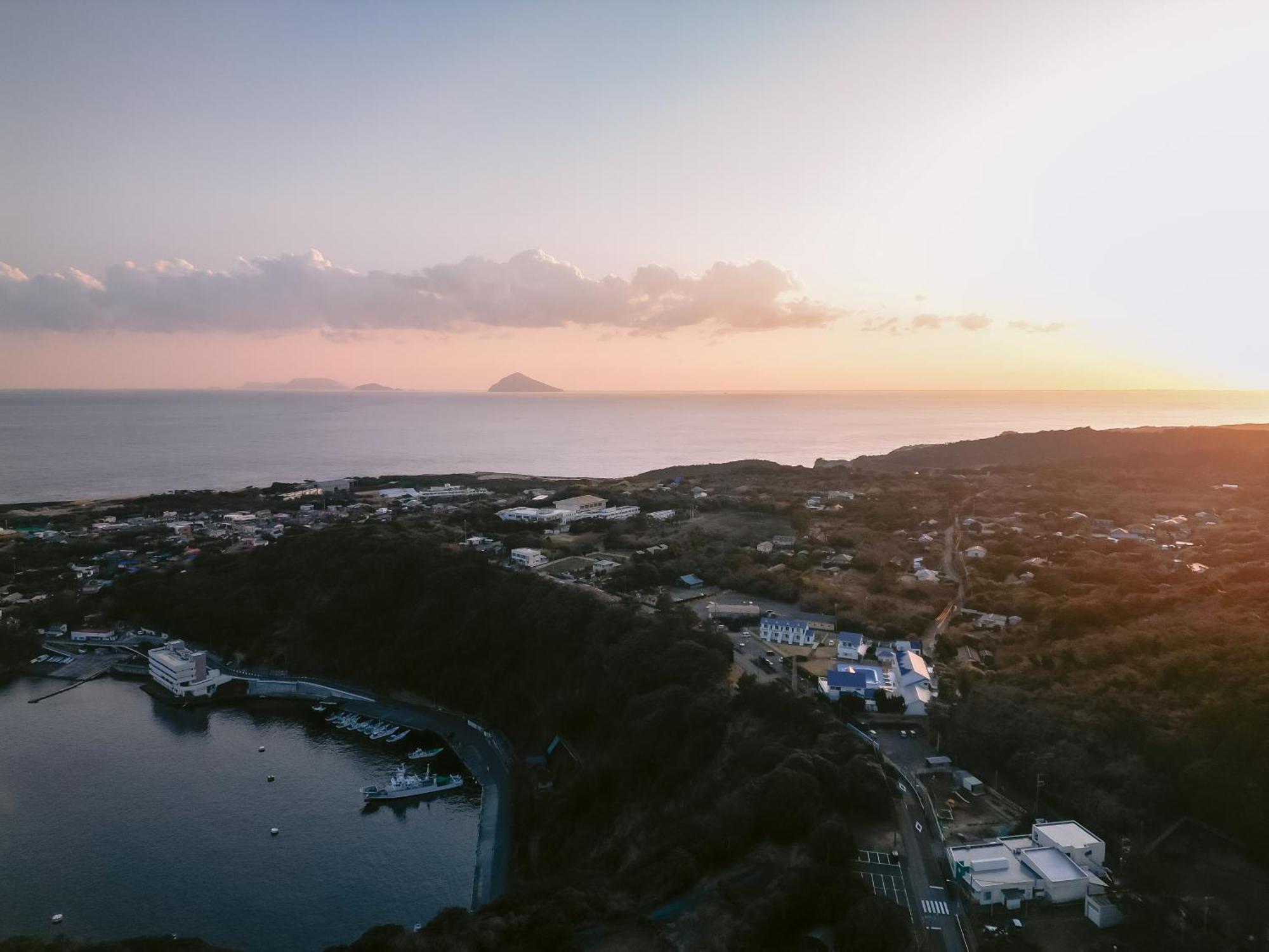 Hotel Kailani Oshima Екстериор снимка